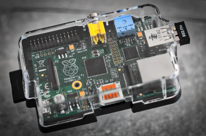 Der Raspberry Pi als Werkzeug der digitalen Selbstbestimmung: Wie Hobbyisten ihr eigenes Linux-Ökosystem aufbauen